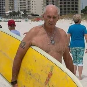 Meet your Posher, Larry